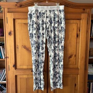NWT Tommy John Blue/Gray Floral Second Skin Pajama Bottoms with Pockets XL
